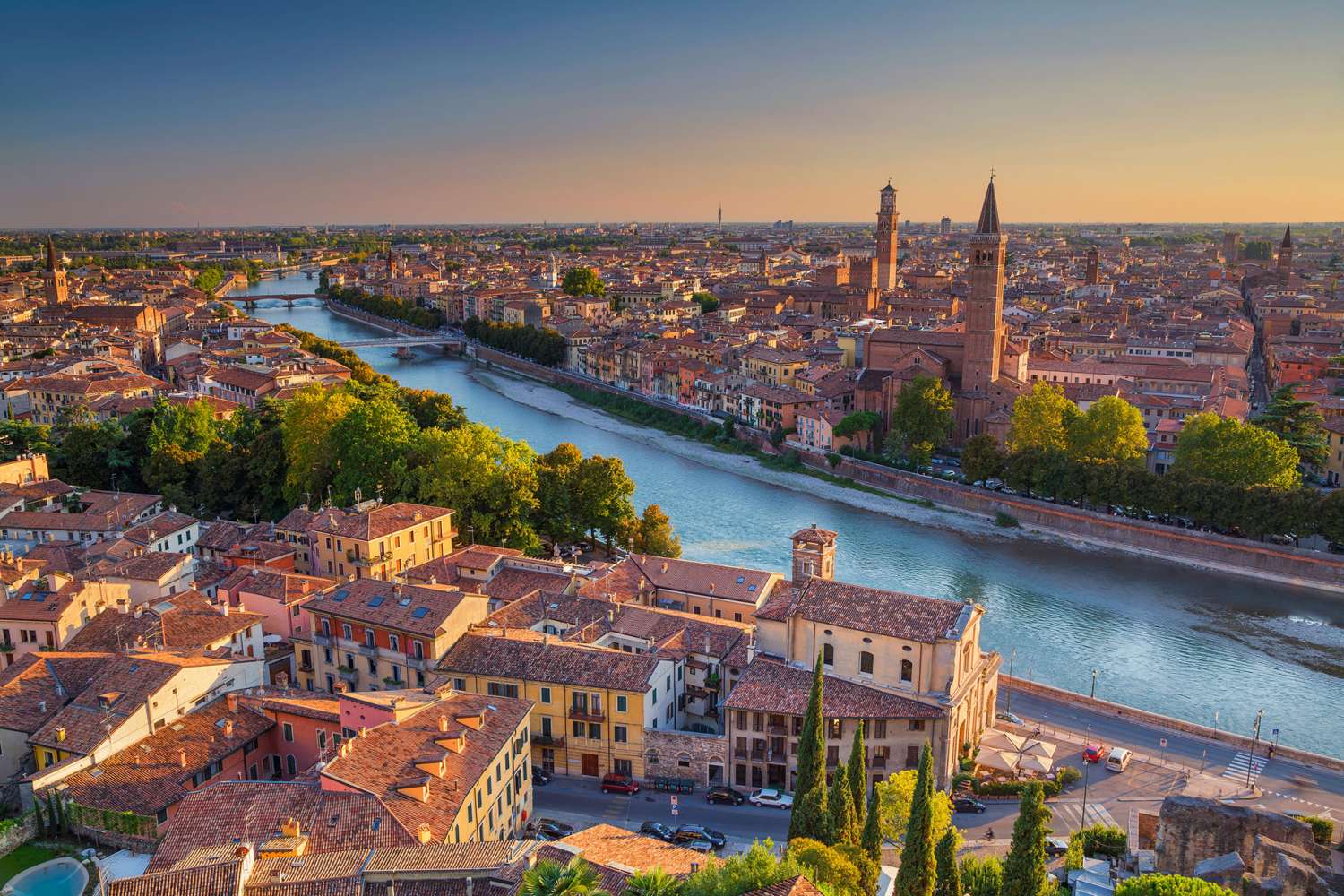 Verona, città dell’amore e di Romeo & Giulietta Verona, città dell’amore e di Romeo & Giulietta