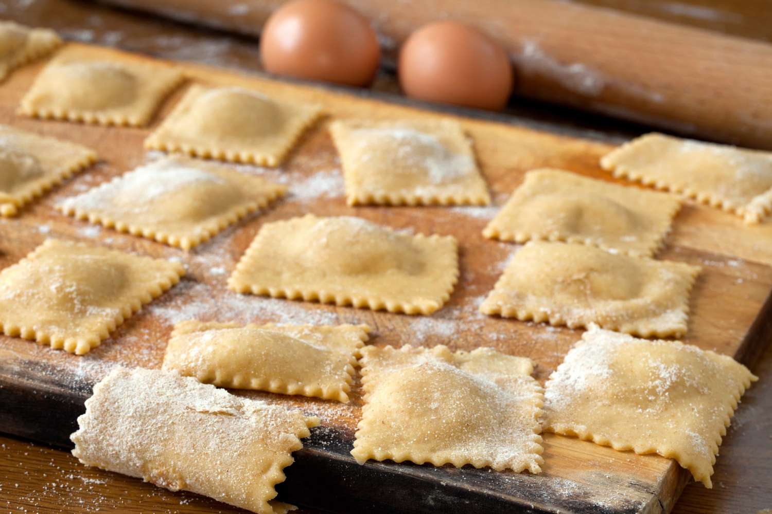 Cucina con noi! La vera cucina Italiana ti sta aspettando! Cucina con noi! La vera cucina Italiana ti sta aspettando!